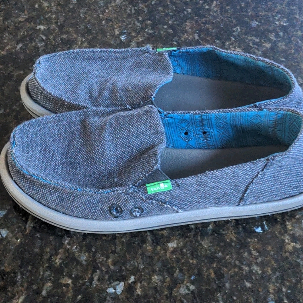 Sanuks women's size 7